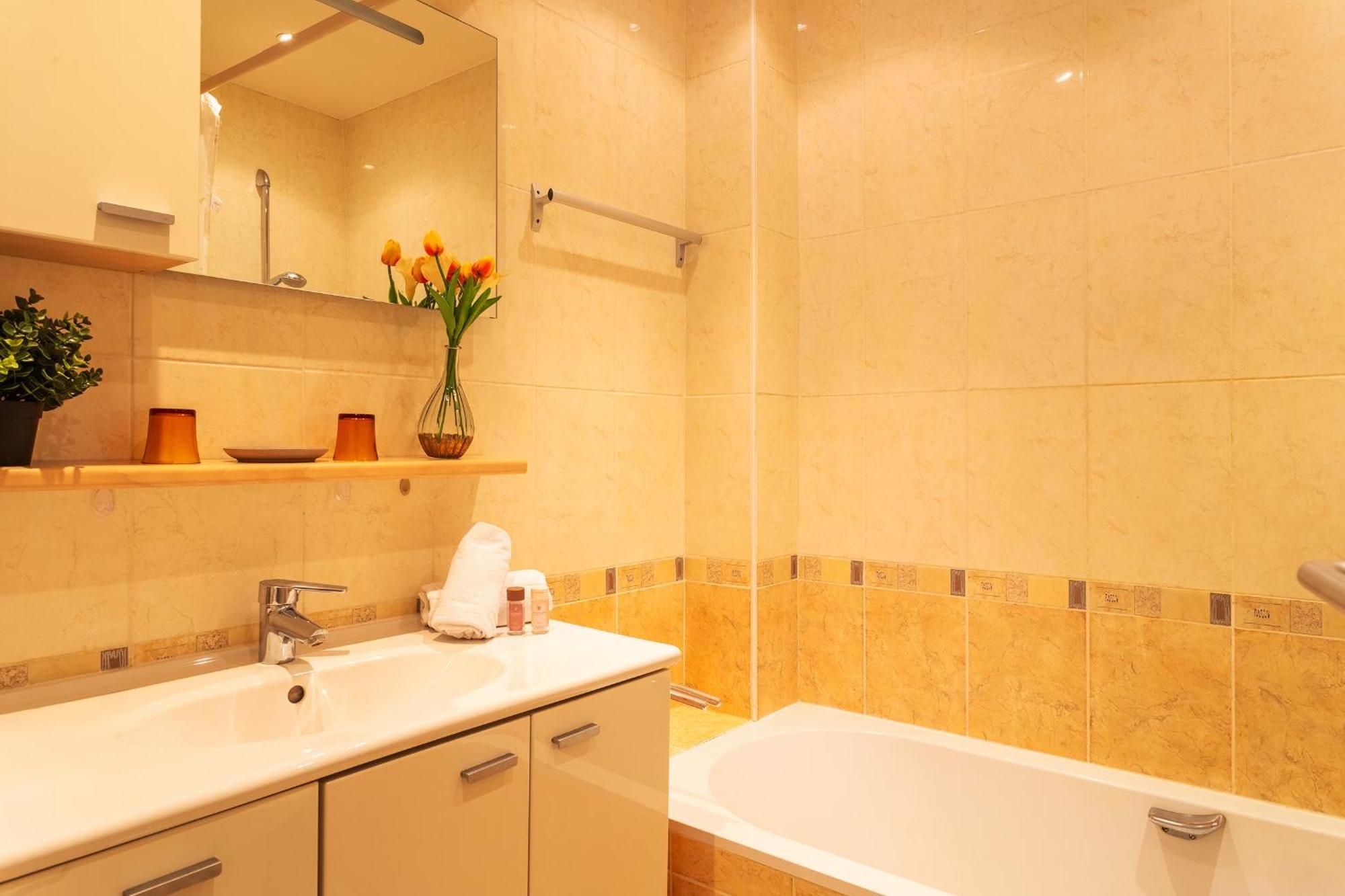 Le France-massenet Ap3015 By Riviera Homes Apartment