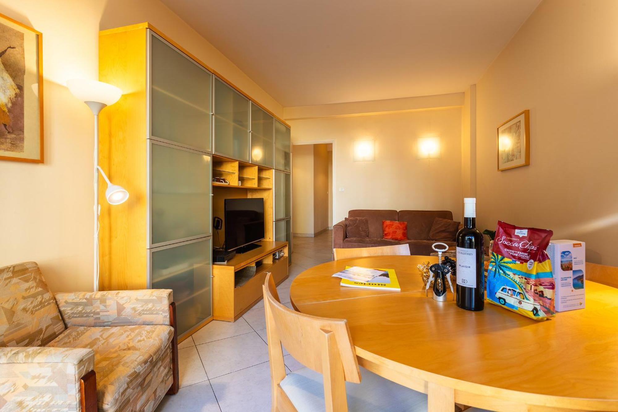Le France-massenet Ap3015 By Riviera Homes Apartment *