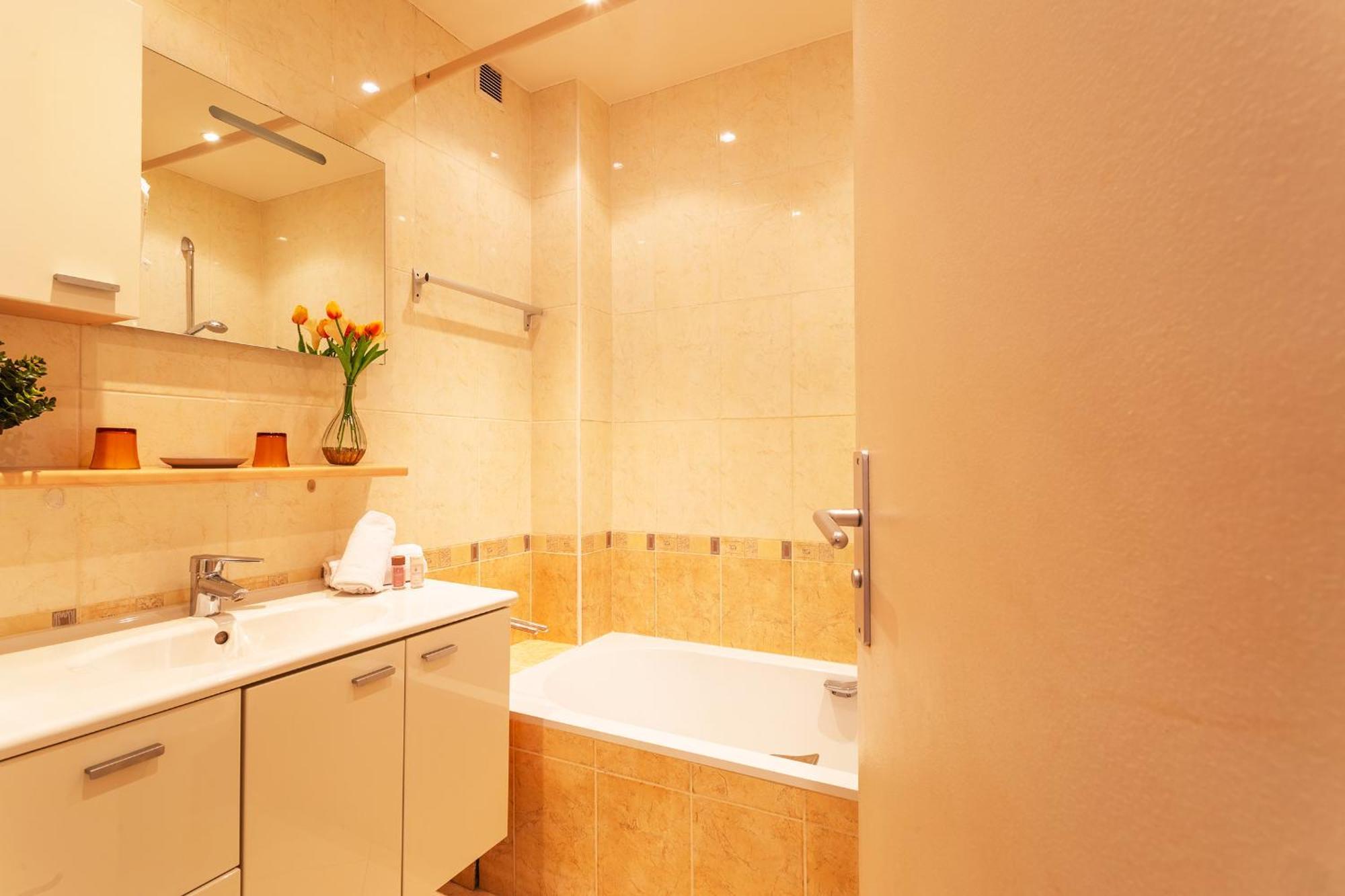 Apartment Le France-massenet Ap3015 By Riviera Homes *